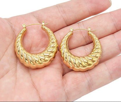 Clam Shell Hoop Earrings