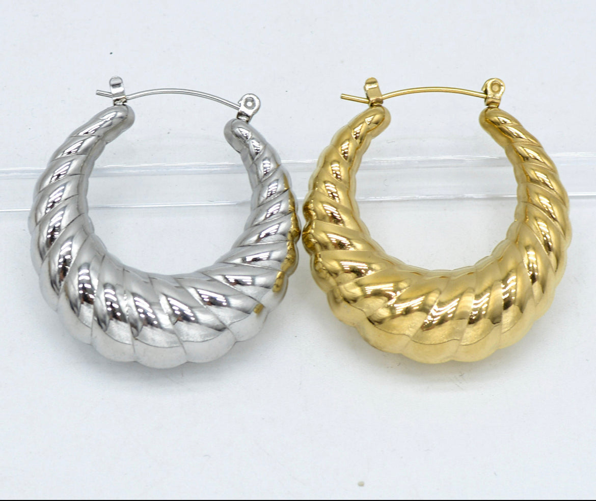 Clam Shell Hoop Earrings